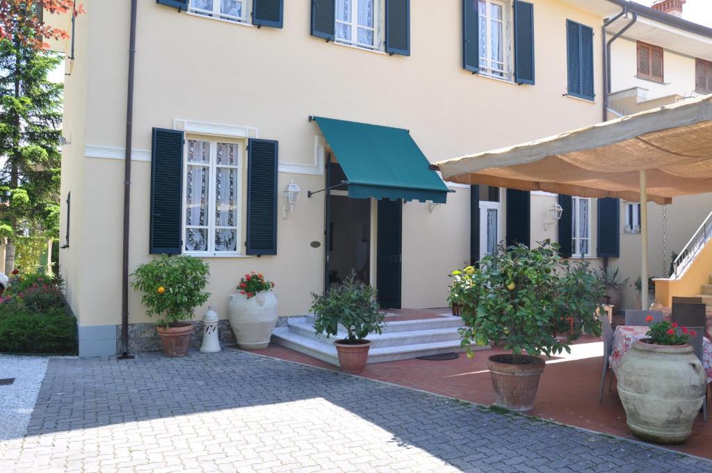 Hotel Verdesolemare Marina di Pietrasanta Exterior photo